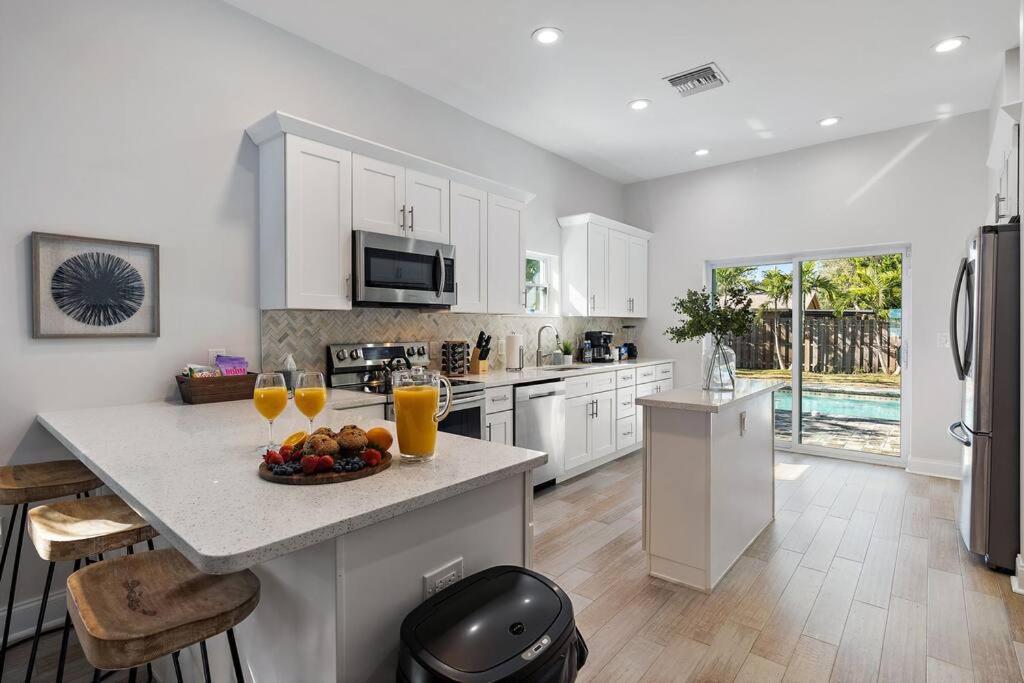 Вилла Florida Getaway With Backyard Pool Oasis Сарасота Экстерьер фото